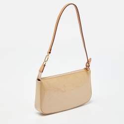 Pre Owned Louis Vuitton Rose Angelique Monogram Vernis Pochette Accessoires 