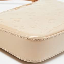 Pre Owned Louis Vuitton Rose Angelique Monogram Vernis Pochette Accessoires 