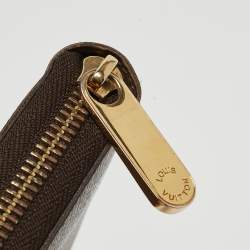 Louis Vuitton Monogram Canvas Zippy Wallet