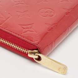 Louis Vuitton Pomme D’amour Monogram Vernis Zippy Wallet