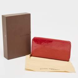 Louis Vuitton Pomme D’amour Monogram Vernis Zippy Wallet