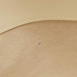 مملوكة مسبقًا Louis Vuitton Ivorie Epi Leather Pont Neuf GM Bag