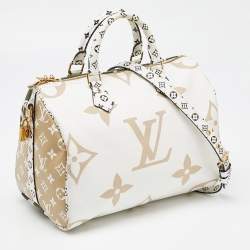 Pre Owned Louis Vuitton Kaki/Beige Monogram Giant Canvas Speedy Bandouliere 30 Bag