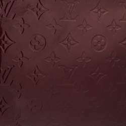 مملوكة مسبقًا Louis Vuitton Amarante Monogram Vernis Brea MM Bag