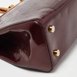 مملوكة مسبقًا Louis Vuitton Amarante Monogram Vernis Brea MM Bag