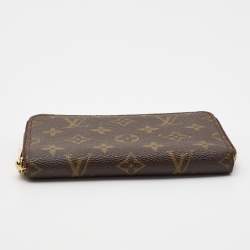 Louis Vuitton Monogram Canvas Zippy Compact Wallet