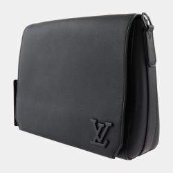 Louis Vuitton Black Empreinte Leather Aerogram Messenger Bag