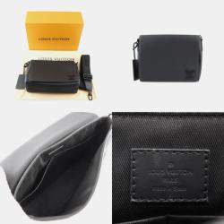 Louis Vuitton Black Empreinte Leather Aerogram Messenger Bag