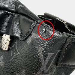 Louis Vuitton Black Monogram Discovery Bumbag