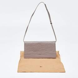 Pre Owned Louis Vuitton Lilac Epi Leather Honfleur Clutch Bag