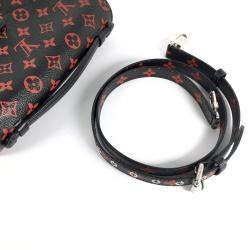 Louis Vuitton Infrarouge Monogram Canvas Pochette Metis Shoulder Bag