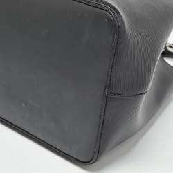 مملوكة مسبقًا Louis Vuitton Black Epi Leather NeoNoe MM Bag