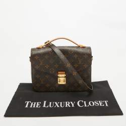 Pre Owned Louis Vuitton Monogram Canvas Pochette Metis Bag