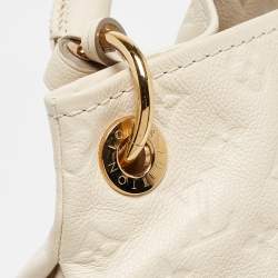 مملوكة مسبقًا Louis Vuitton Neige Monogram Empreinte Leather Artsy MM Bag