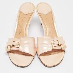 Pre Owned Louis Vuitton Beige Patent Leather LV Dice and Buckle Embellished Slide Sandals Size 38.5