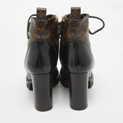 Louis Vuitton Black/Brown Coated Canvas and Leather Star Trail Block Heel Ankle Boots Size 39