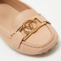 Pre Owned Louis Vuitton Pink Leather Dauphine Loafers Size 37