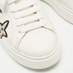 مملوكة مسبقًا Louis Vuitton White Leather Graffiti Logo Low Top Sneakers Size 38.5