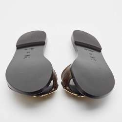 مملوكة مسبقًا Louis Vuitton Monogram Canvas Lock It Flat Slides Size 36