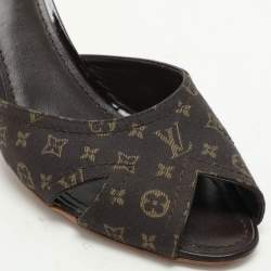 Louis Vuitton Brown Min Lin Canvas and Patent Leather Slide Sandals Size 40
