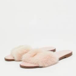 مملوكة مسبقًا Louis Vuitton Pink Mink Fur Lock It Flat Slide Sandals Size 37