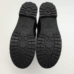 مملوكة مسبقًا Louis Vuitton Black Monogram Rubber Rain Boots Size 39