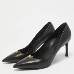Louis Vuitton Black Leather Heartbreaker Pumps Size 41