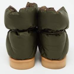 مملوكة مسبقًا Louis Vuitton Olive Green Fabric Pillow Comfort Ankle Boots Size 36