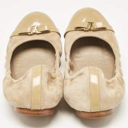 Louis Vuitton Beige Patent Leather and Suede Elba Scrunch Ballet Flats Size 37