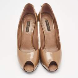 مملوكة مسبقًا Louis Vuitton Brown Patent Leather Oh Really! Peep Toe Pumps Size 36