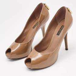 مملوكة مسبقًا Louis Vuitton Brown Patent Leather Oh Really! Peep Toe Pumps Size 36