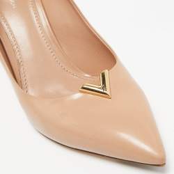 Louis Vuitton Beige Leather Heartbreaker Pointed Toe Pumps Size 38.5