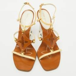 مملوكة مسبقًا Louis Vuitton Cream/Brown Patent Leather Capricieuse Monogram Wedge Sandals Size 36.5