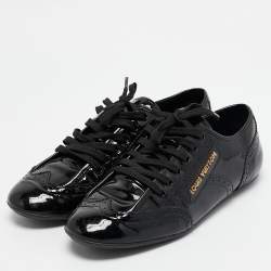 مملوكة مسبقًا Louis Vuitton Black Patent Leather Low Top Brogue Sneakers Size 38