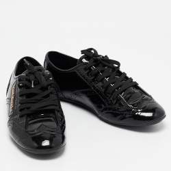 مملوكة مسبقًا Louis Vuitton Black Patent Leather Low Top Brogue Sneakers Size 38