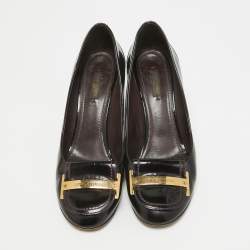 Louis Vuitton Amarante Patent Leather Metal Logo Pumps Size 40