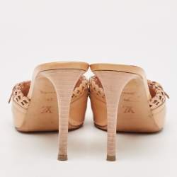 Louis Vuitton Beige Patent Leather Cut Buckle Detail Slide Sandals Size 38
