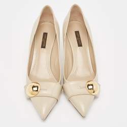 Pre Owned Louis Vuitton Grey Leather Pointed Toe Pumps Size 38