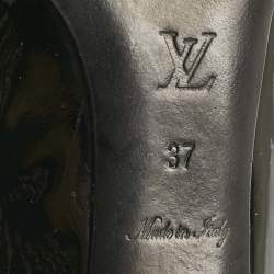 Pre Owned Louis Vuitton Black Patent Leather Round Toe Pumps Size 37