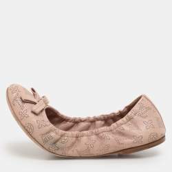 Louis Vuitton Beige Monogram Mahina Leather Elba Scrunch Ballet Flats Size 36.5