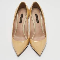 Louis Vuitton Cream Patent Leather Eyeline Pumps Size 37.5