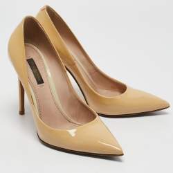 Louis Vuitton Cream Patent Leather Eyeline Pumps Size 37.5