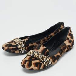 مملوكة مسبقًا حذاء سموكينغ مزخرف لوي فيتون شعر عجل أسود/بني مقاس 38.5