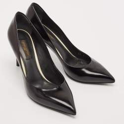 Louis Vuitton Black Patent Leather Eyeline Pumps Size 36.5
