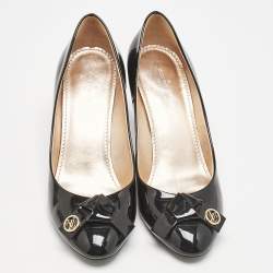 Louis Vuitton Black Patent Leather Bow Fiance Pumps Size 36.5
