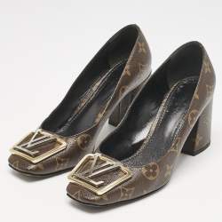 Louis Vuitton Monogram Canvas Medallion Pumps Size 37