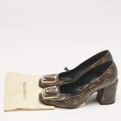 Louis Vuitton Monogram Canvas Medallion Pumps Size 37