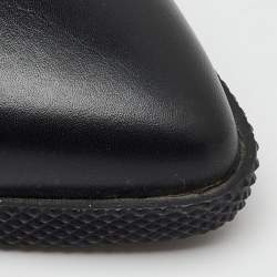 Louis Vuitton Grey/Black Leather Pointed Toe Ankle Length Boots Size 39