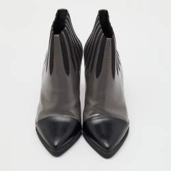 Louis Vuitton Grey/Black Leather Pointed Toe Ankle Length Boots Size 39