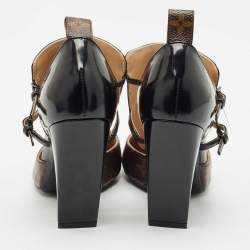 Louis Vuitton Black Patent Leather and Monogram Canvas Headline Pumps Size 37